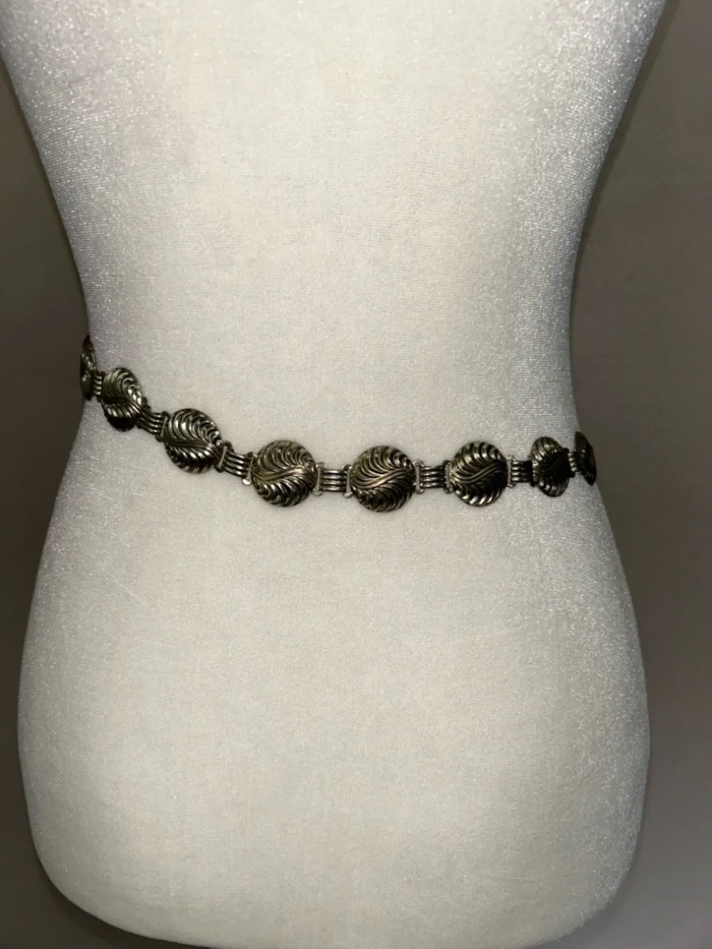 VTG SILVER -Tone Swirl SHELL BELT BOHO RETRO adjustable disc chain belt 70/80s